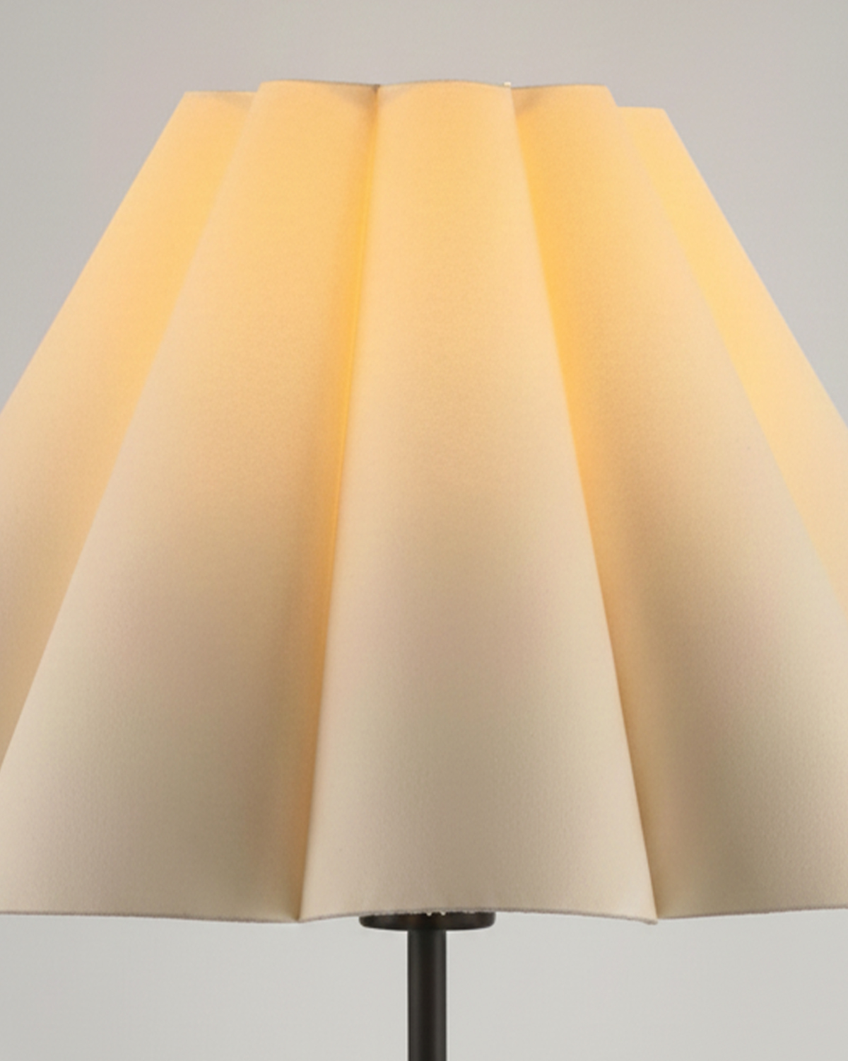 Lea Floor Lamp