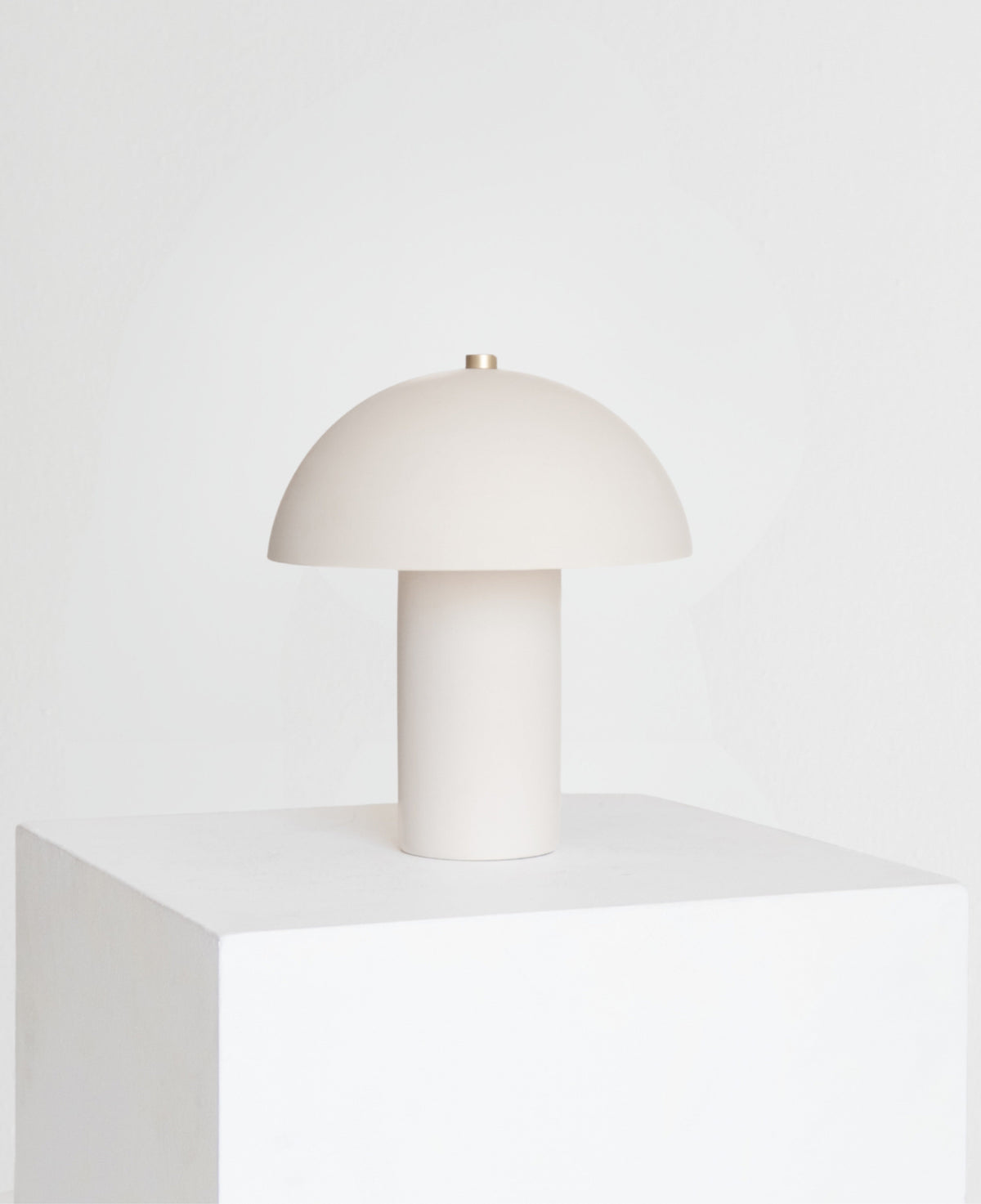 Alba Table Lamp
